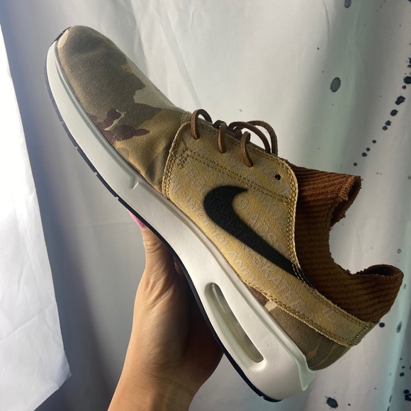 Nike Air Janoski Max Premium in Camo - Picture 3 of 6
